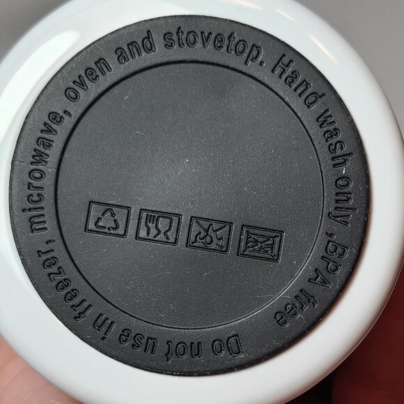 Pawprint Tumble 20 oz Sublimated by Scott Heil | The Crowing Hen - Picture 4 of 5